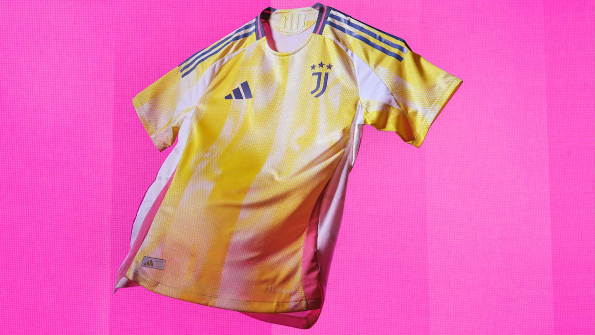 社區盾杯利物浦3-1曼城 薩拉赫傳射努涅斯頭球破門.