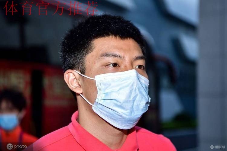 何超:要赢球必须保持饥饿感 希望自己能表现更好 何超:要赢球必须保持饥饿感 希望自己能表现更好